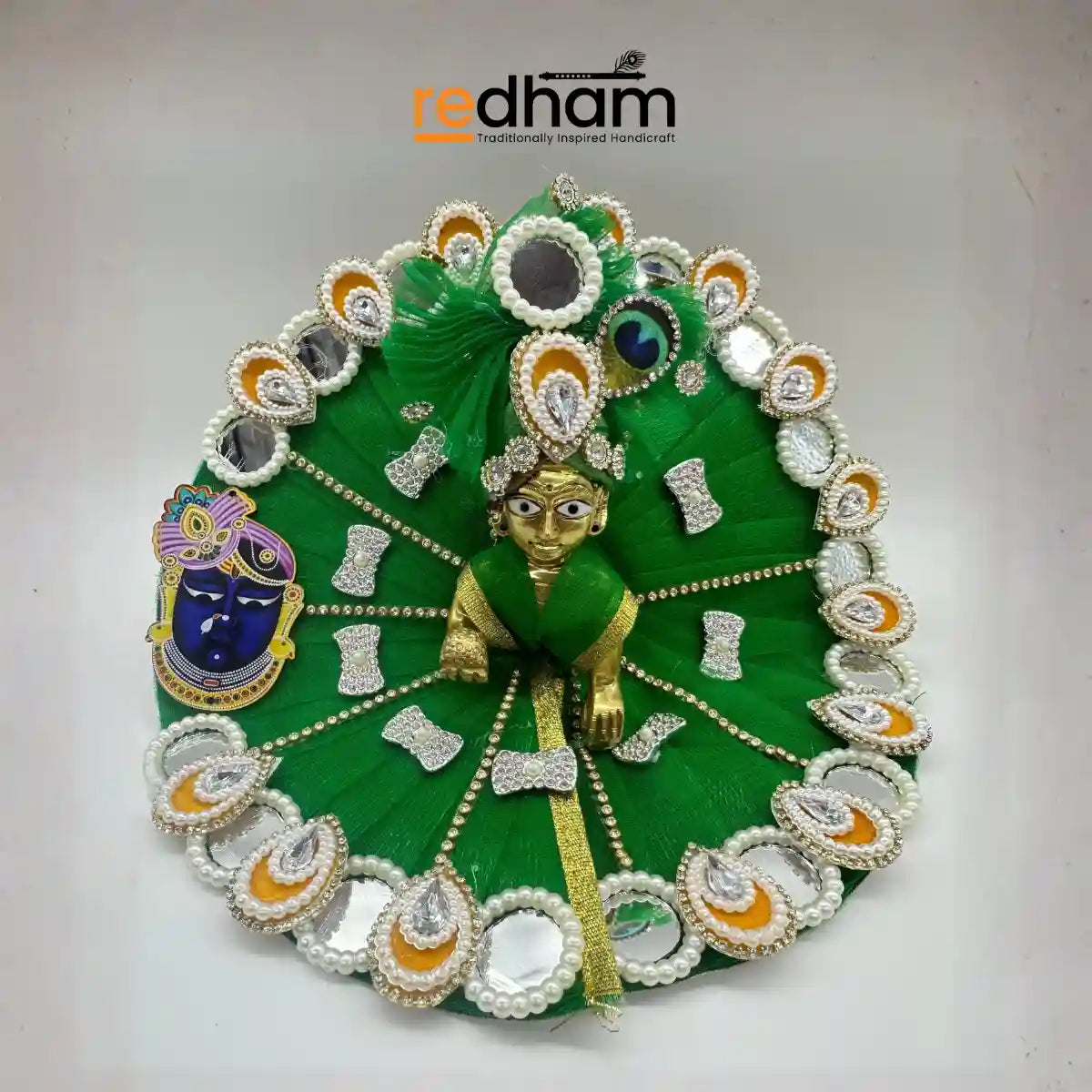 भारी ज़री वर्क लड्डू गोपाल ड्रेस: ​​भक्ति और शिल्प कौशल की एक दिव्य अभिव्यक्ति