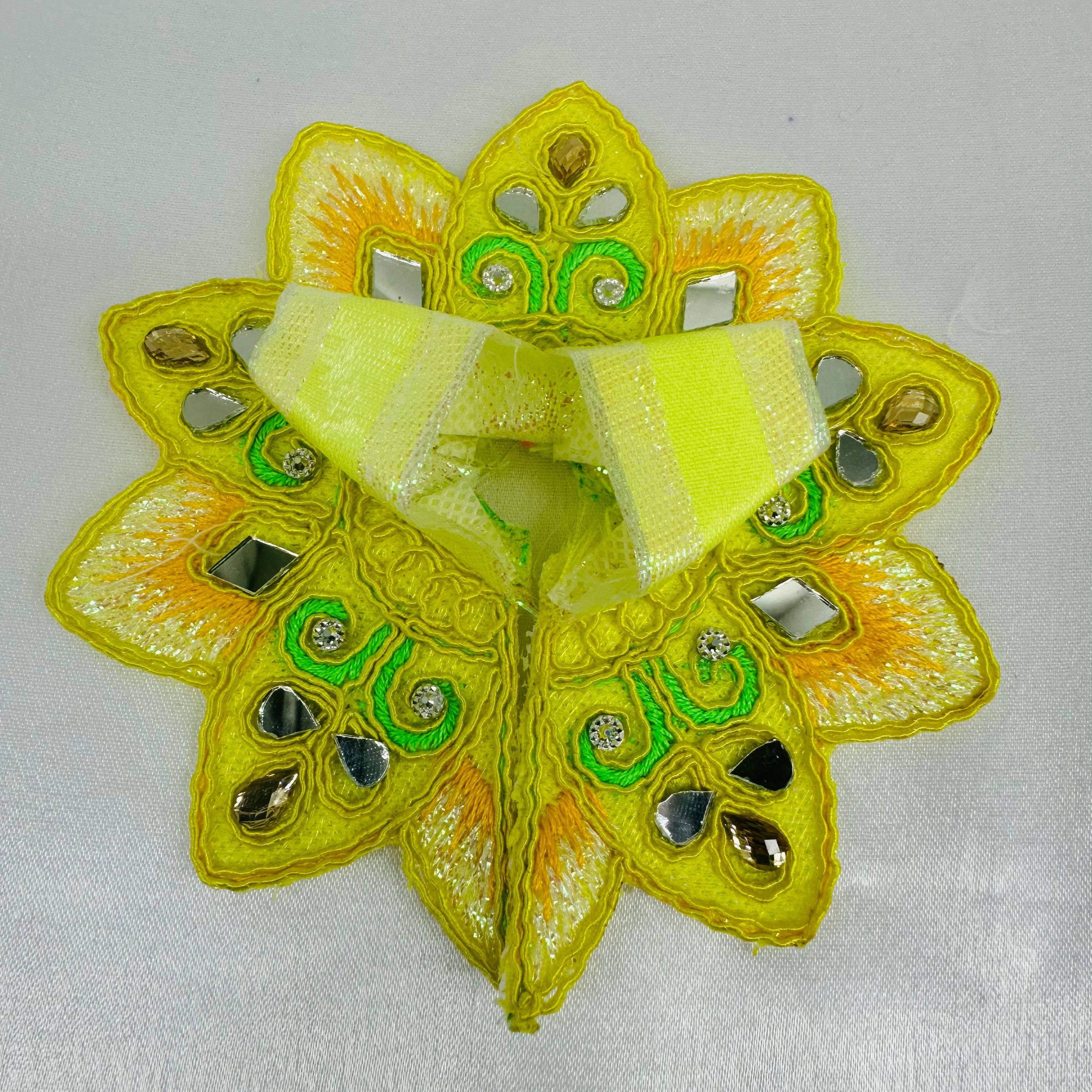 Kailash Kamal Poshak For Laddu Gopal