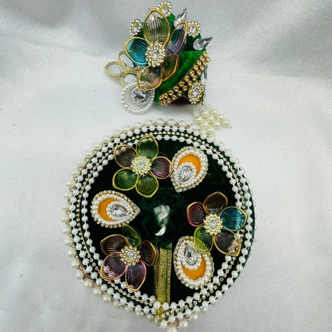 Moti Rekha Poshak With Mukut For Laddu Gopal