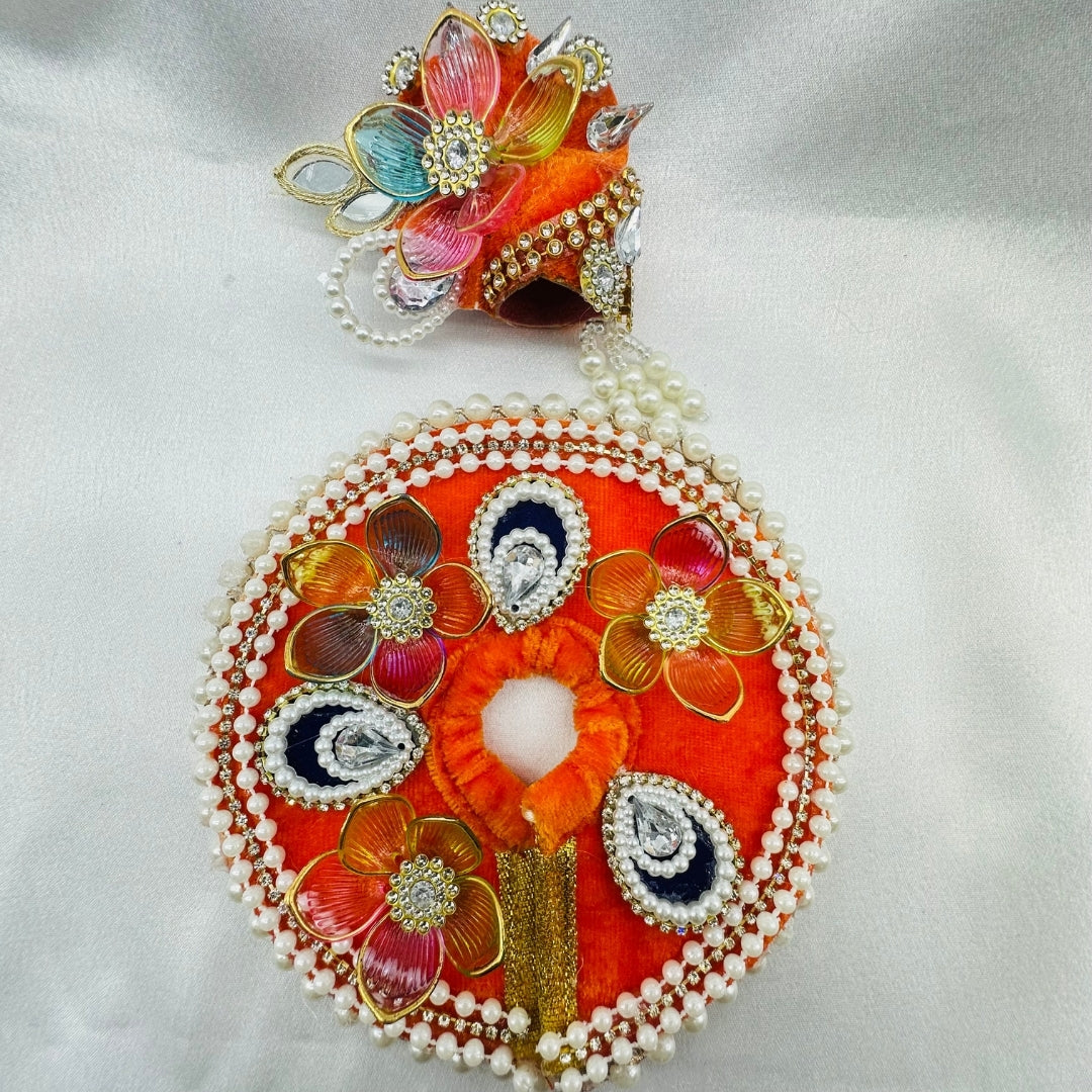 Moti Rekha Poshak With Mukut For Laddu Gopal