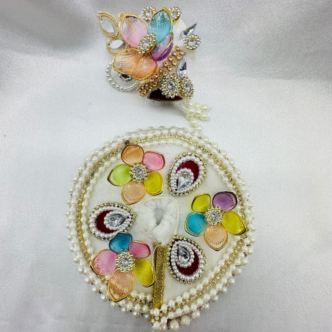 Moti Rekha Poshak With Mukut For Laddu Gopal