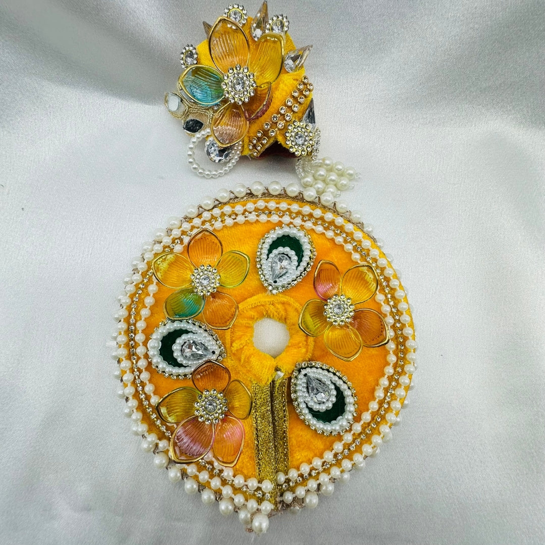 Moti Rekha Poshak With Mukut For Laddu Gopal