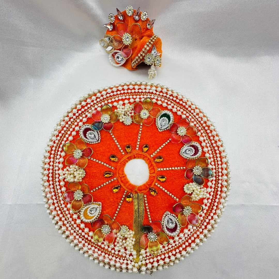Moti Rekha Poshak With Mukut For Laddu Gopal