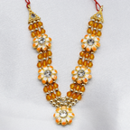 લાડુ ગોપાલ માટે પુષ્પ માલા