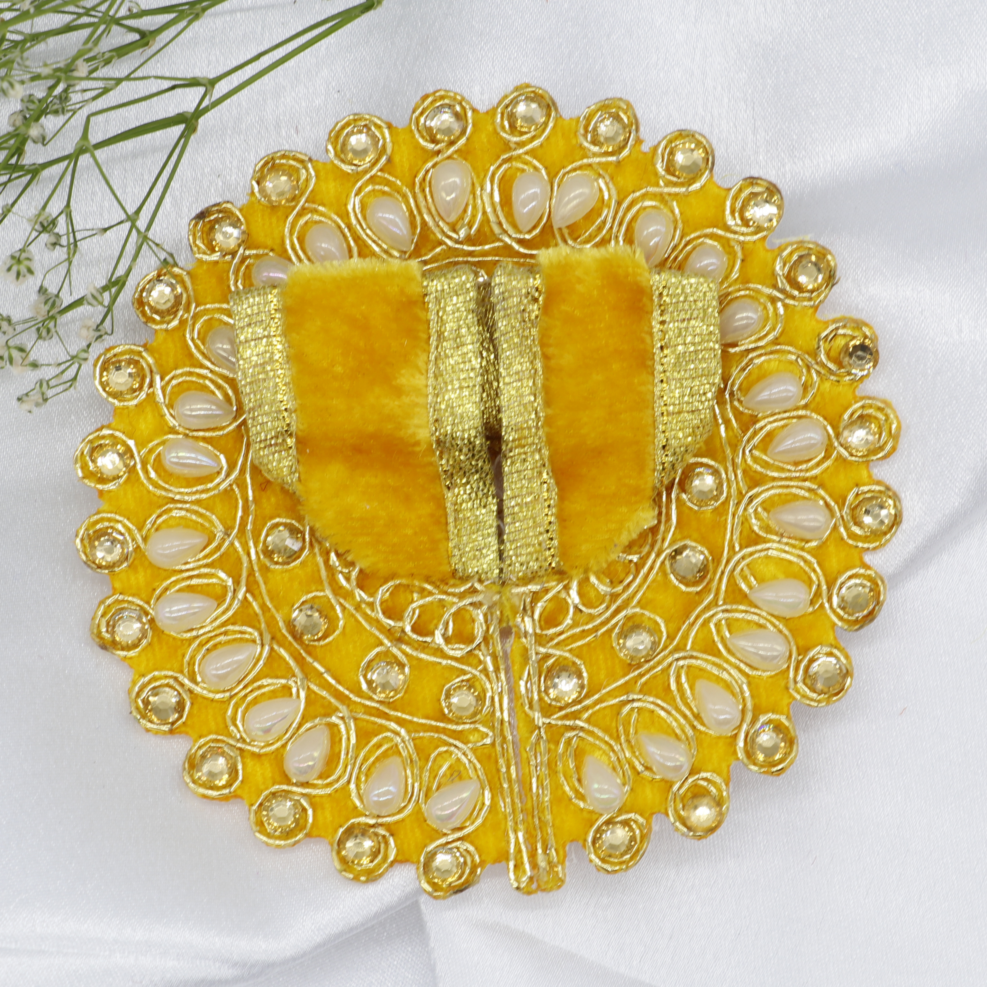 Jhalar Chakra Diamond Work Laddu Gopal Dress