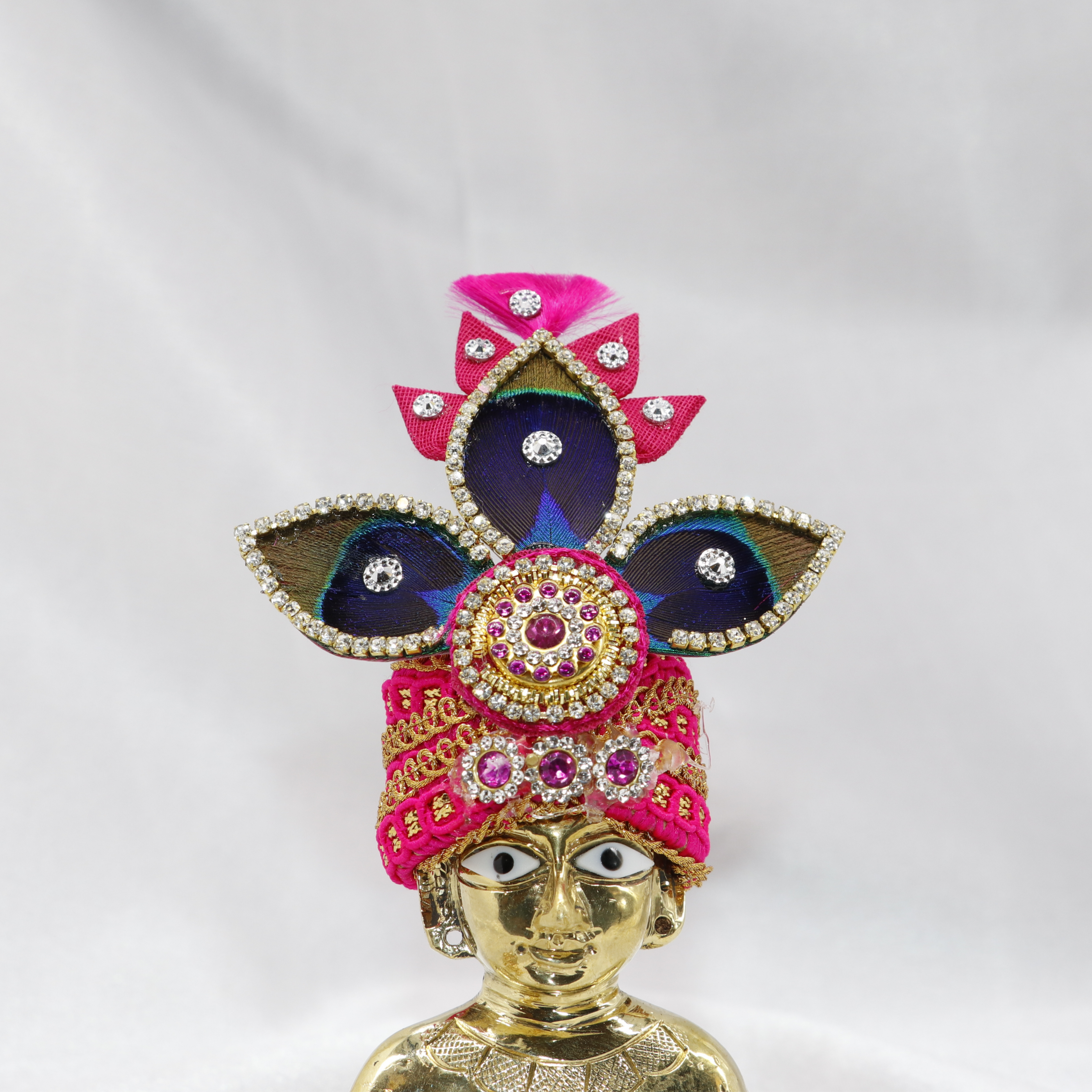 Myura Triveni Diamond Work Laddhu Gopal Mukut