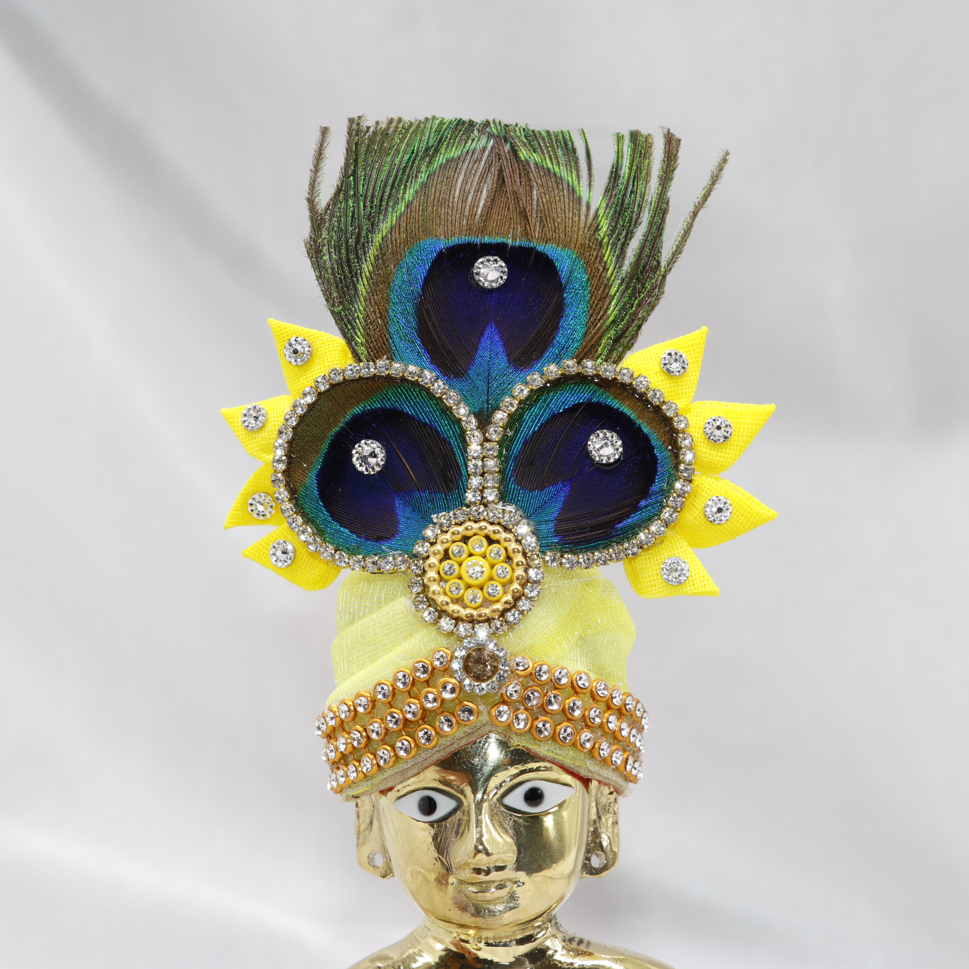 Netra Tilak Morpich Laddu Gopal Mukut