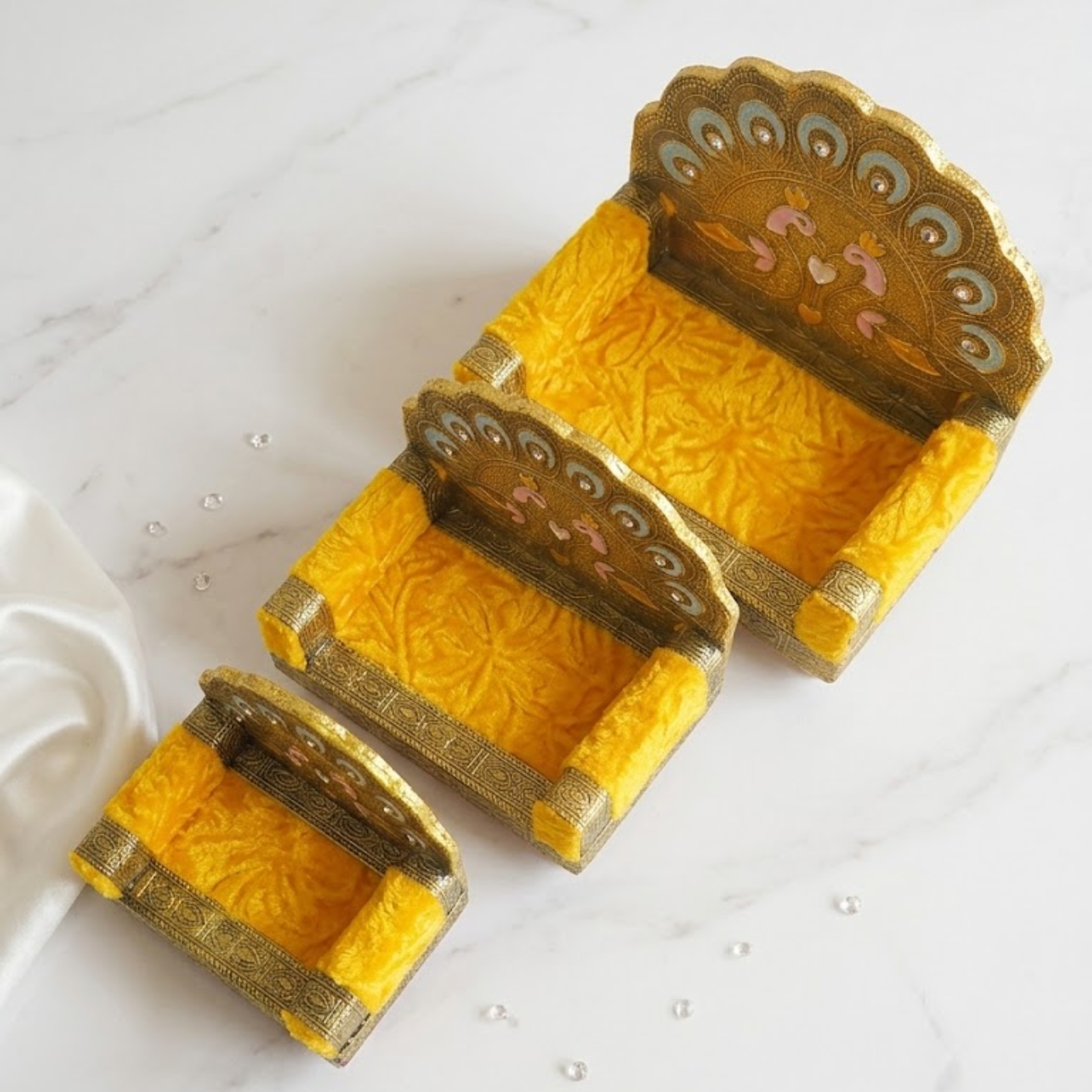 gold plated throne for Laddu Gopal wholesale