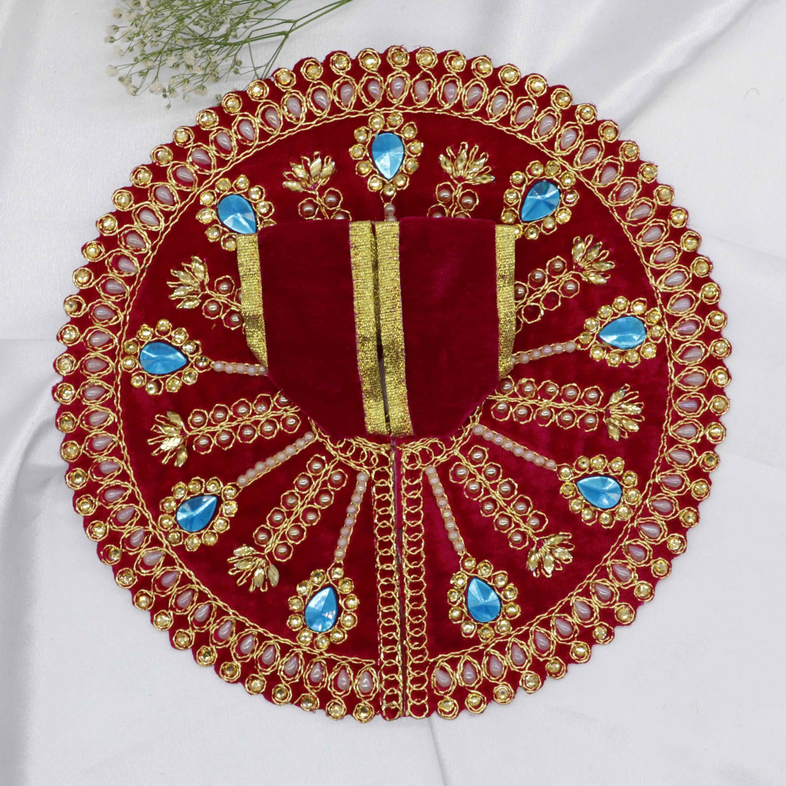 ઝાલર ચક્ર ડાયમંડ વર્ક લાડુ ગોપાલ ડ્રેસ