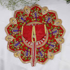 મયુર રંગત એમ્બ્રોઈડરી લાડુ ગોપાલ ડ્રેસ