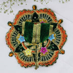 ફૂલ પત્તી ઝરી વર્ક લાડુ ગોપાલ ડ્રેસ
