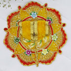 ફૂલ પત્તી ઝરી વર્ક લાડુ ગોપાલ ડ્રેસ