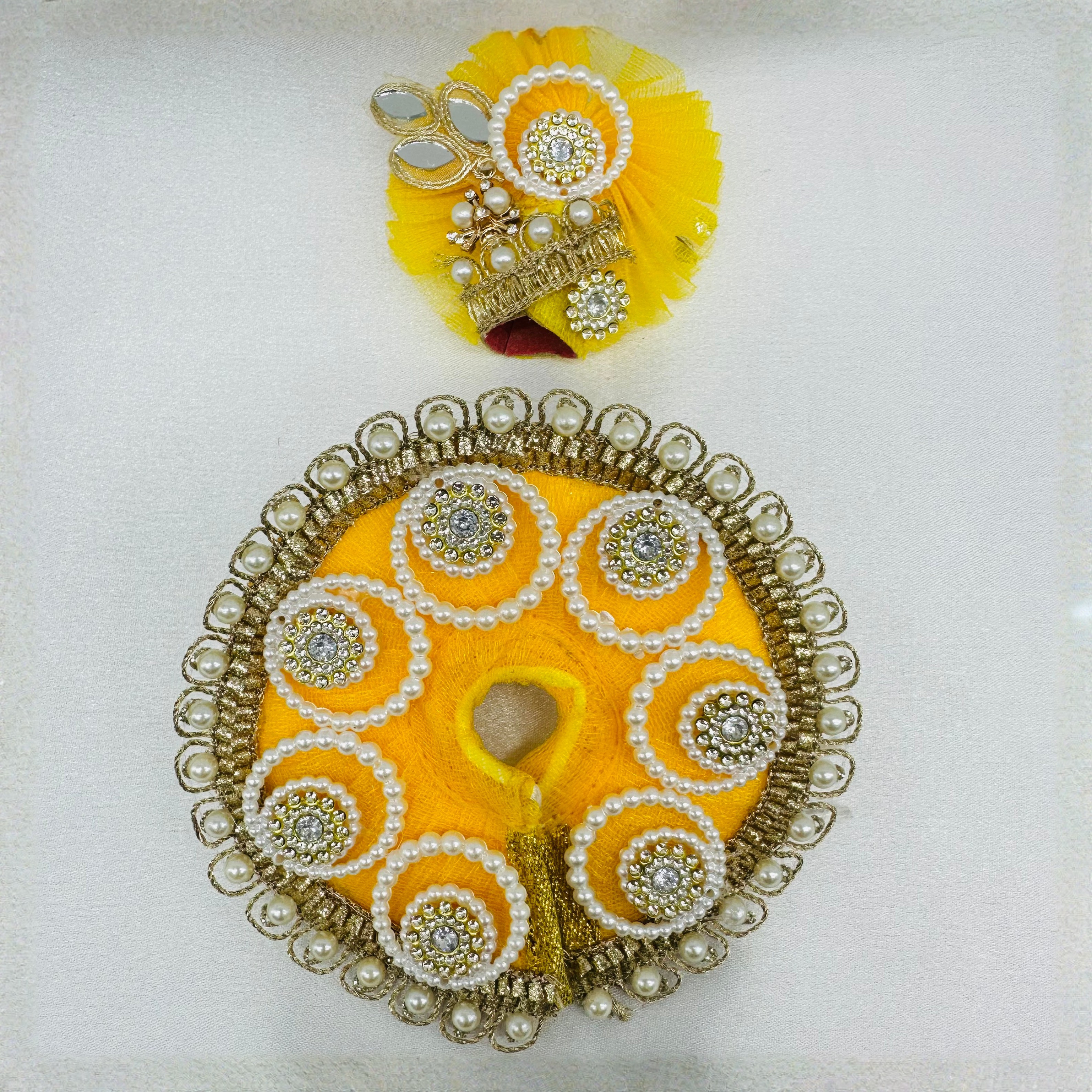 Chandrika Poshak With Mukut For Laddu Gopal