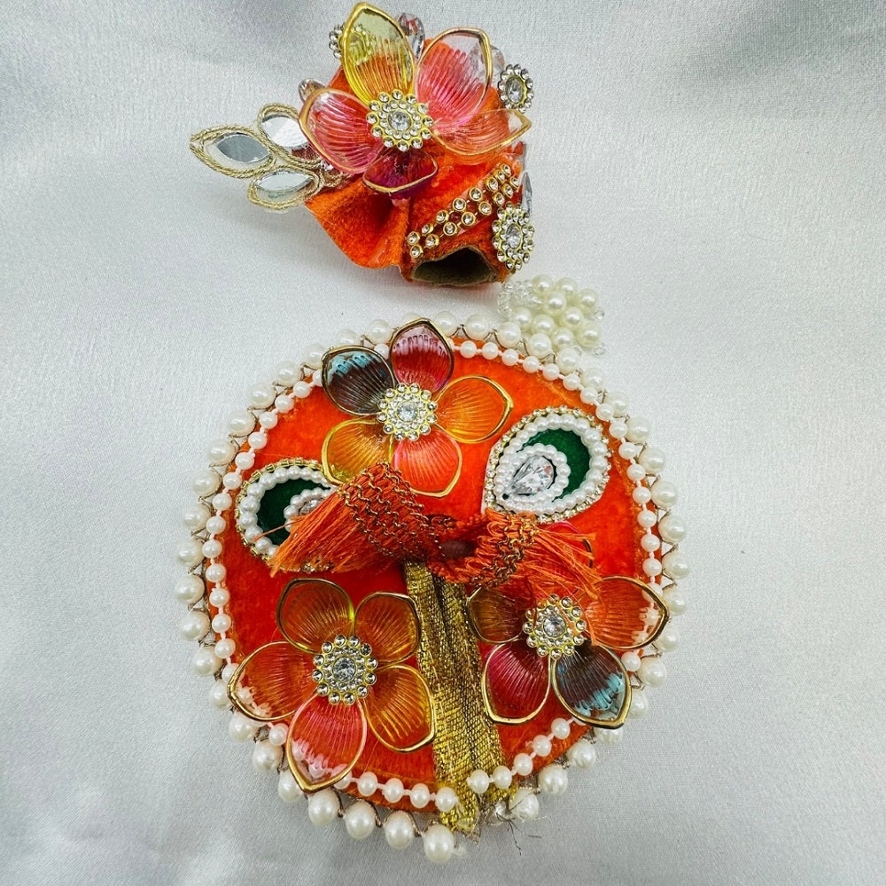 Moti Rekha Poshak With Mukut For Laddu Gopal