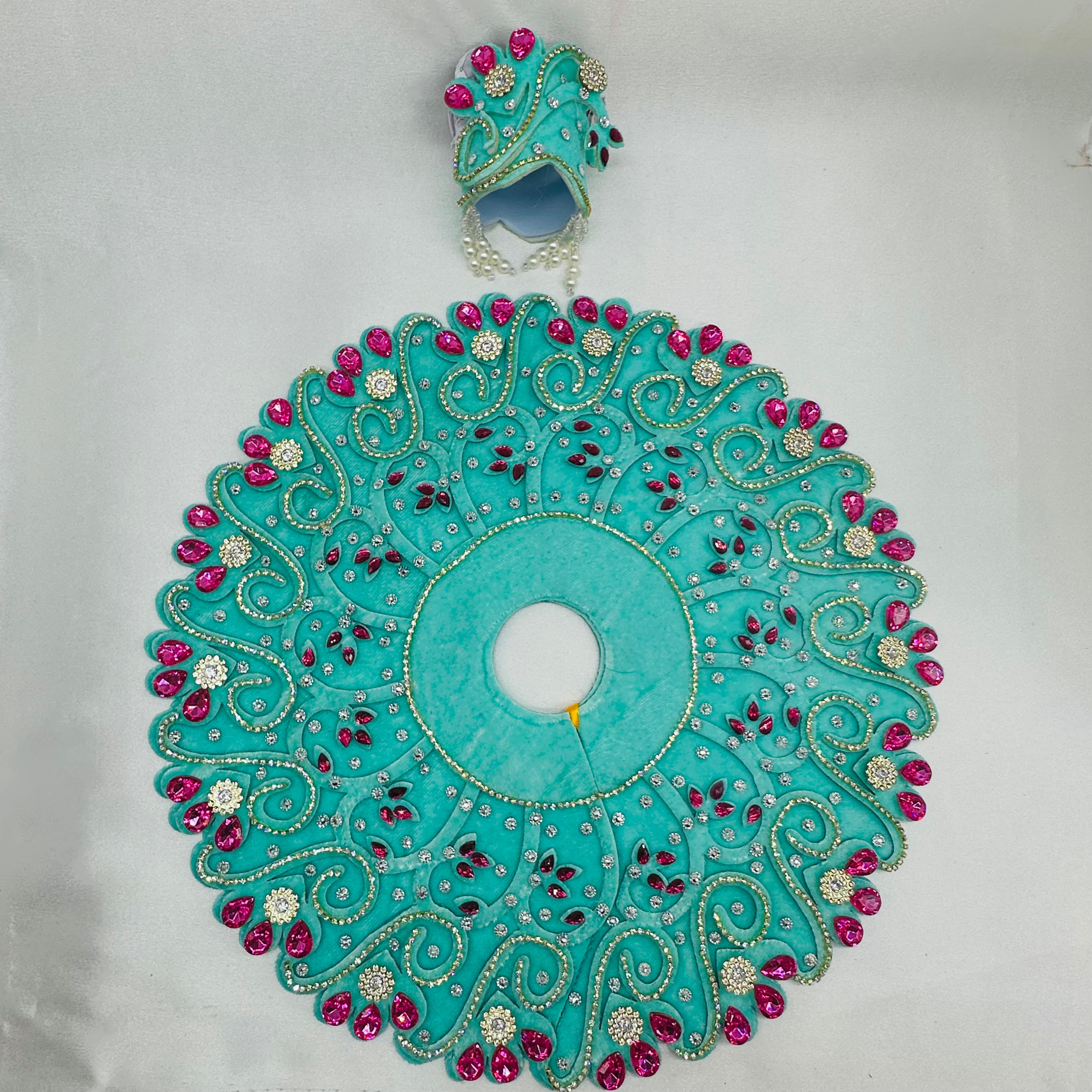 Rajvansh Poshak With Mukut For Laddu Gopal