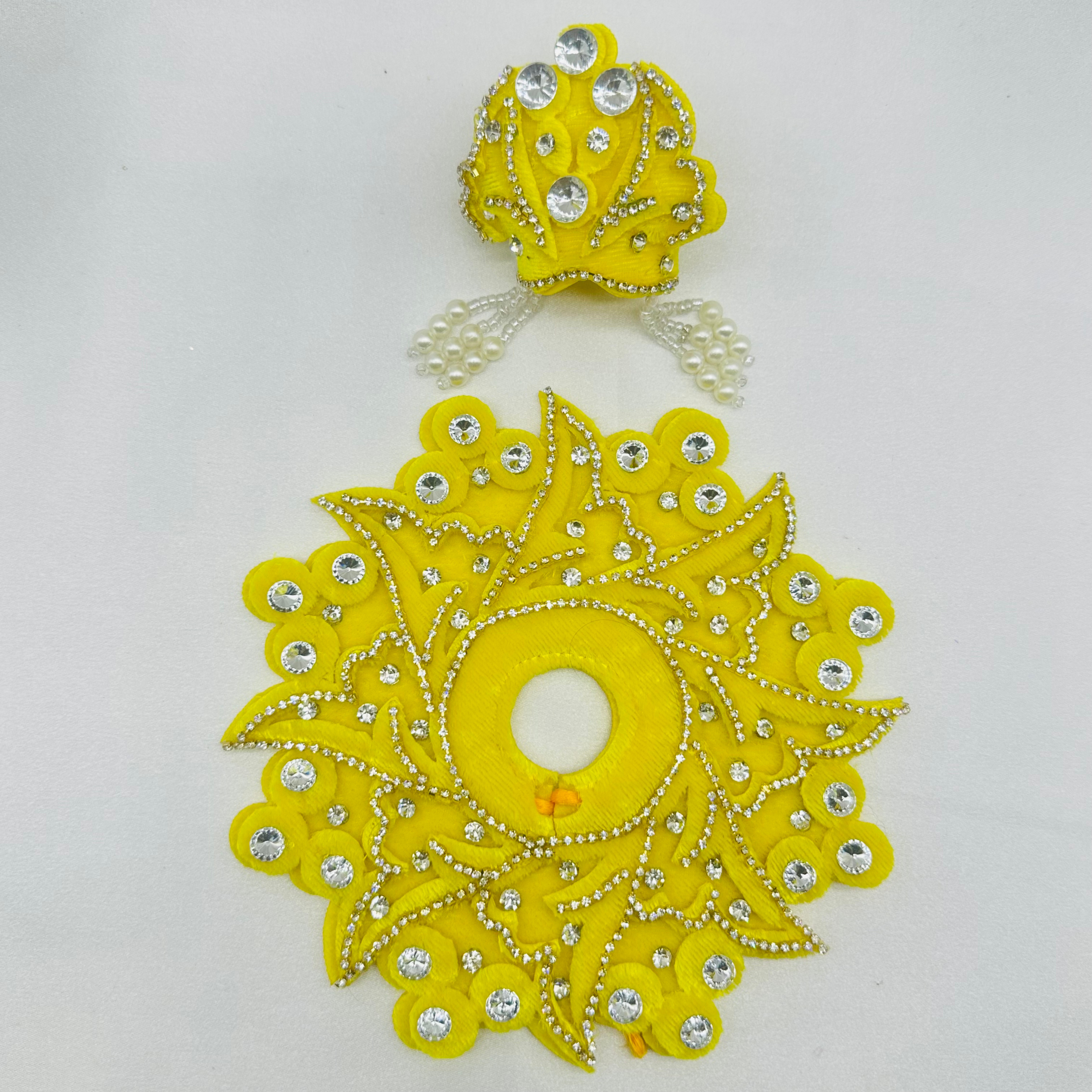 Tejasvi Poshak With Mukut For Laddu Gopal