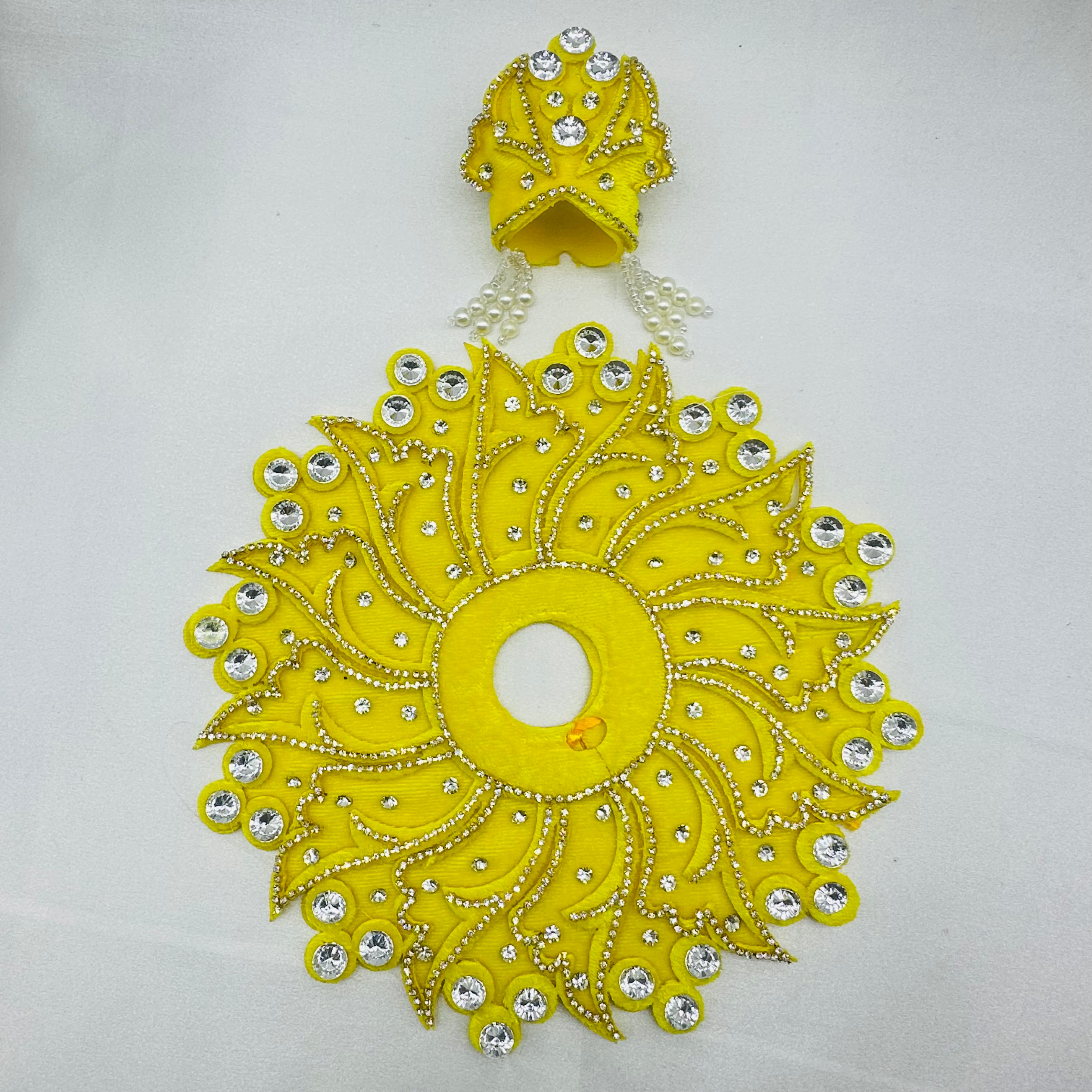 Tejasvi Poshak With Mukut For Laddu Gopal