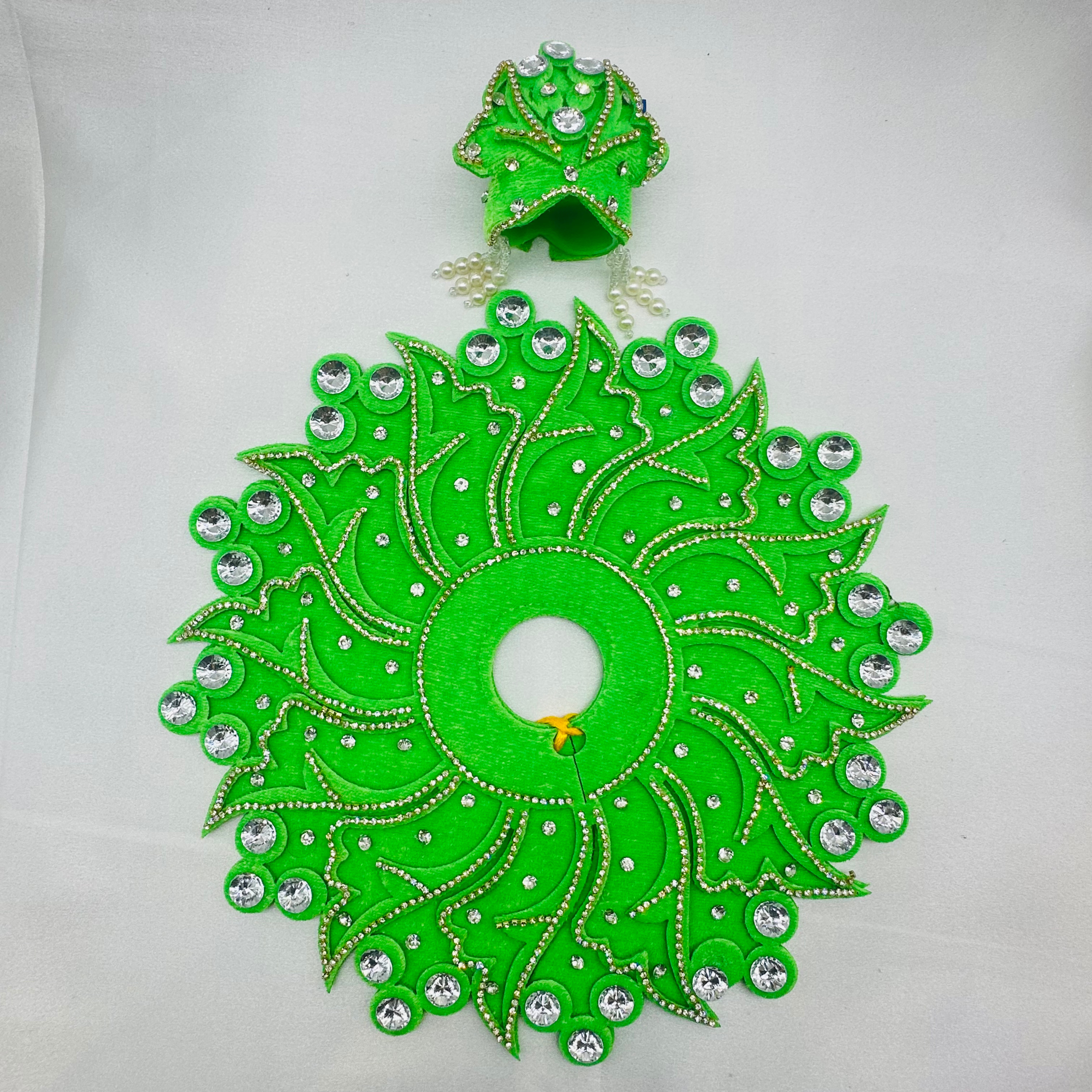 Tejasvi Poshak With Mukut For Laddu Gopal