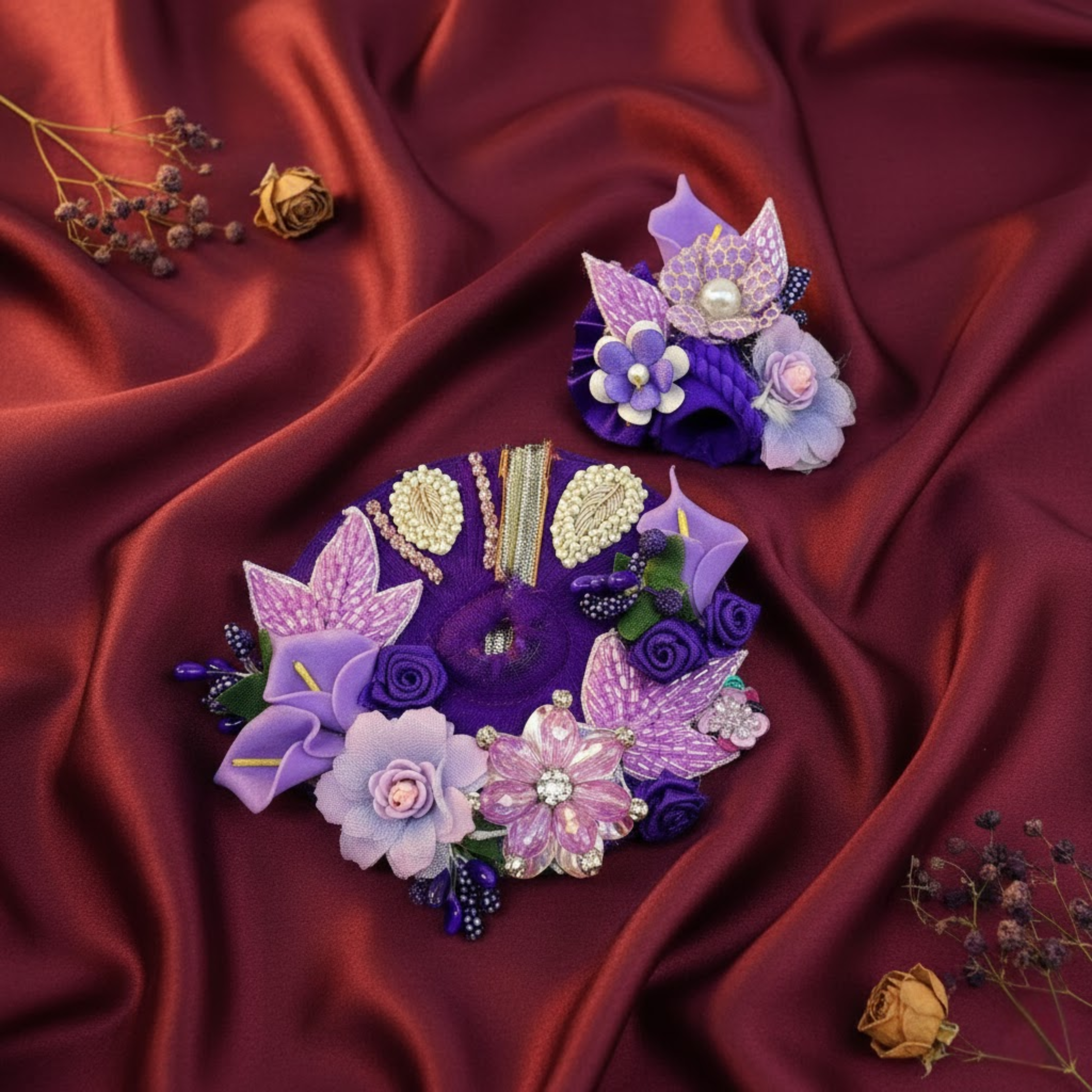 Vaikuntha Vastram Dress With Mukut For Laddu Gopal