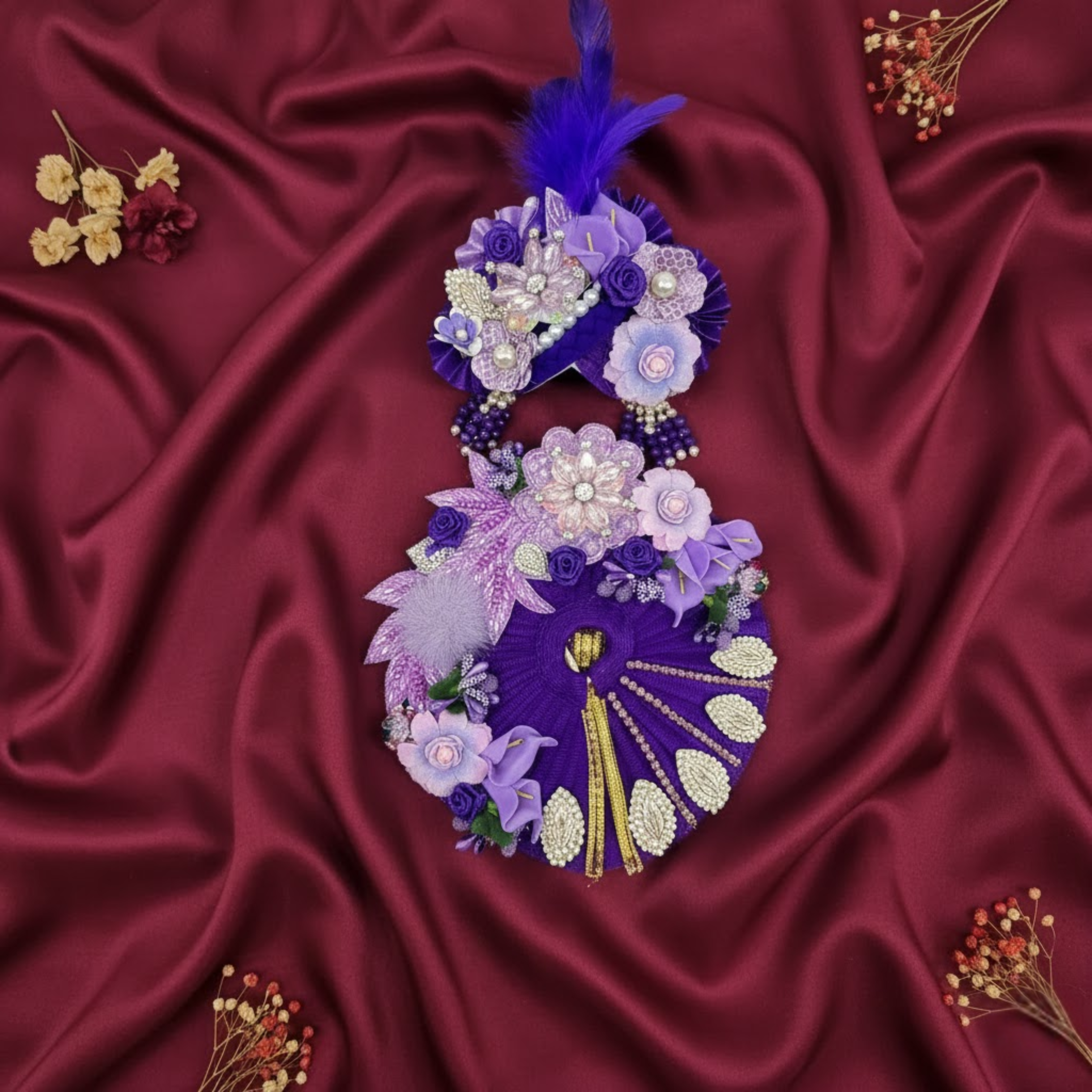 Vaikuntha Vastram Dress With Mukut For Laddu Gopal