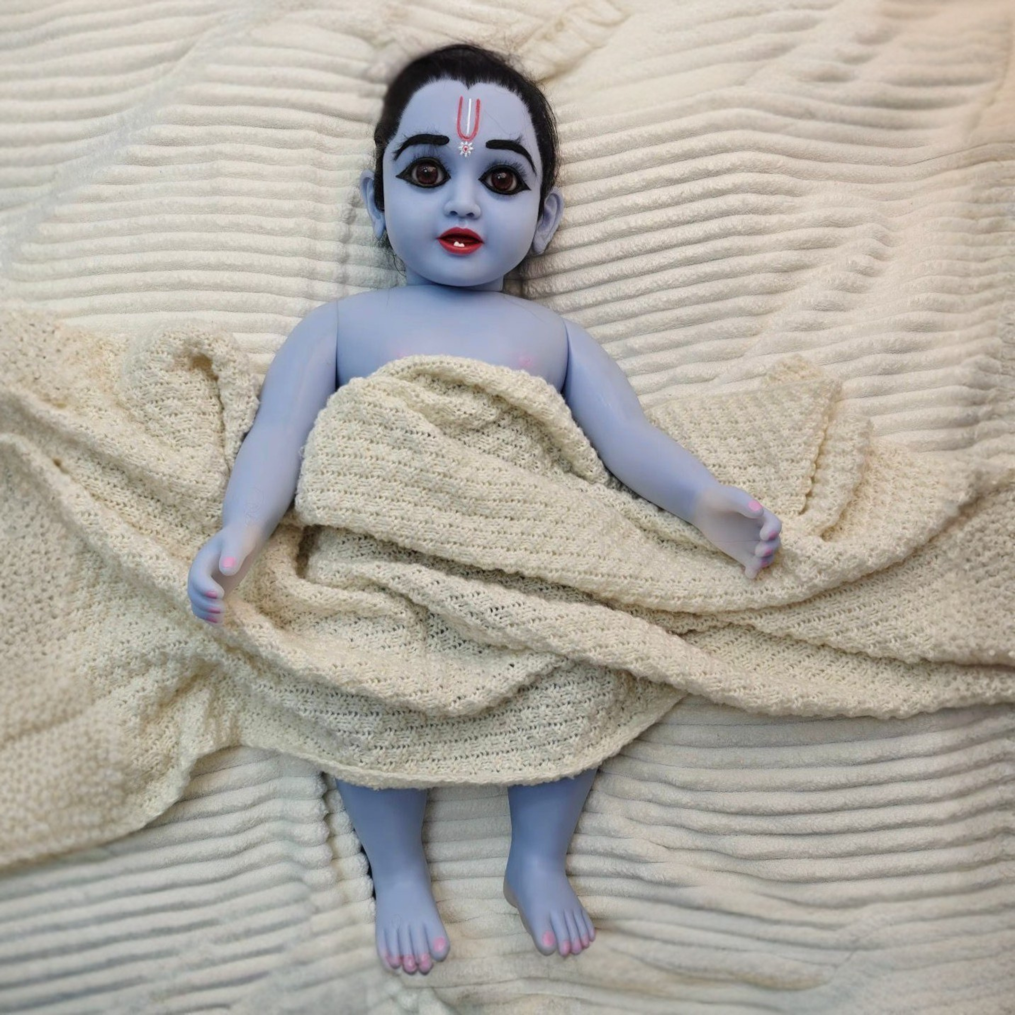 Platinium Silicon Laddu Gopal