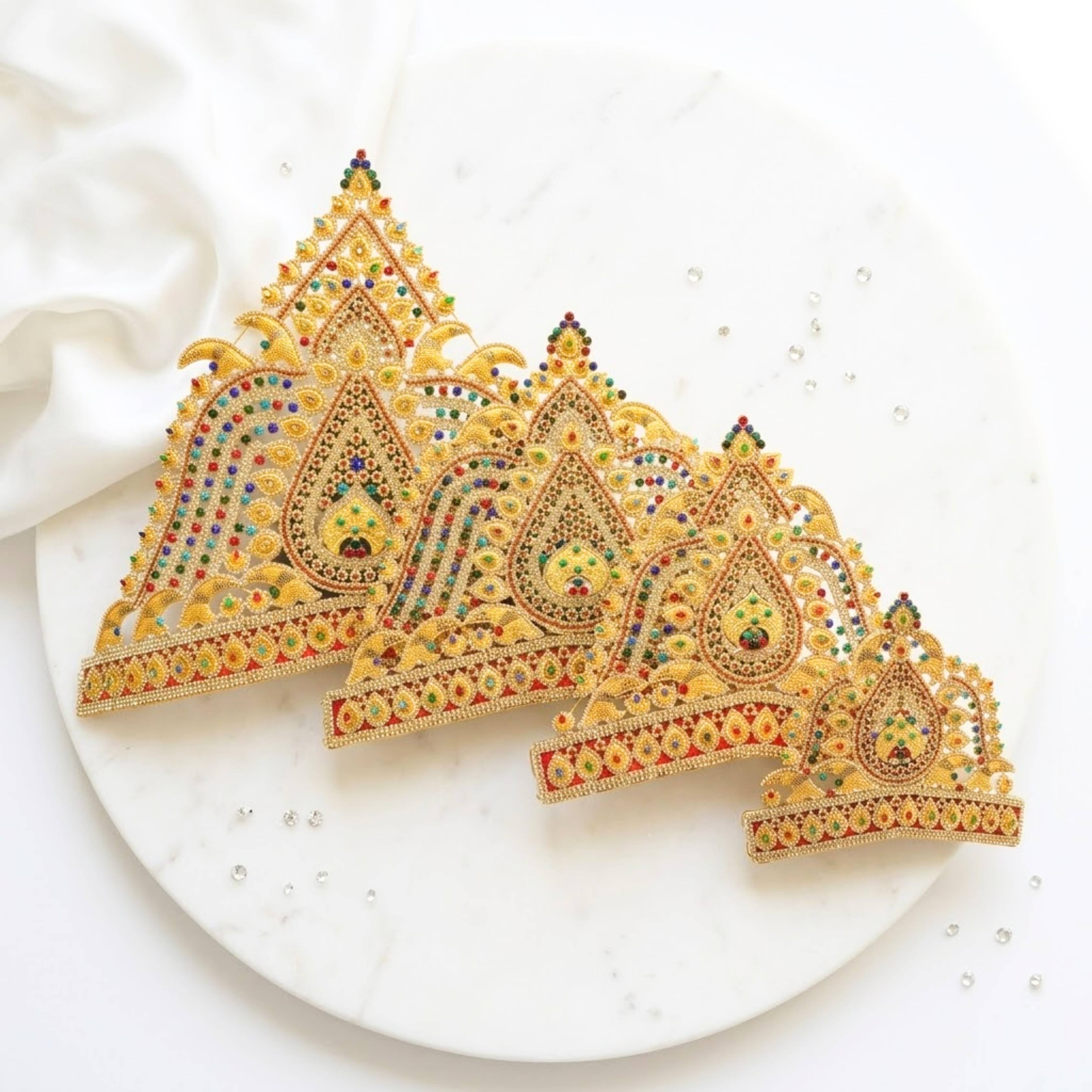 Saumya Mukut For Laddu Gopal